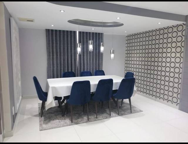 3 BEDROOM APARTMENT FOR SALE IN RIVERSIDE